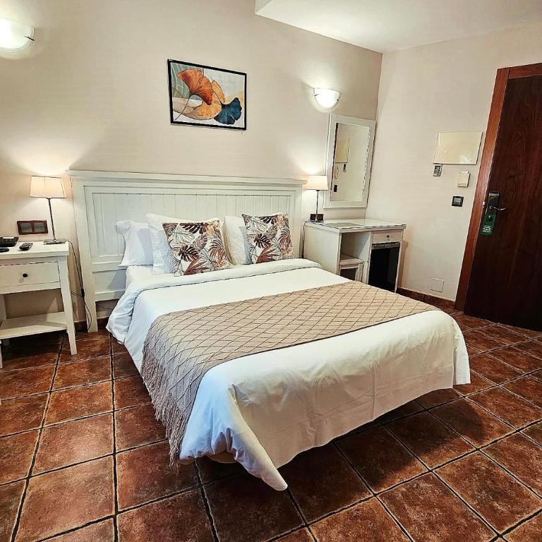 Hotel Medina de Toledo - Habitación Doble - 9