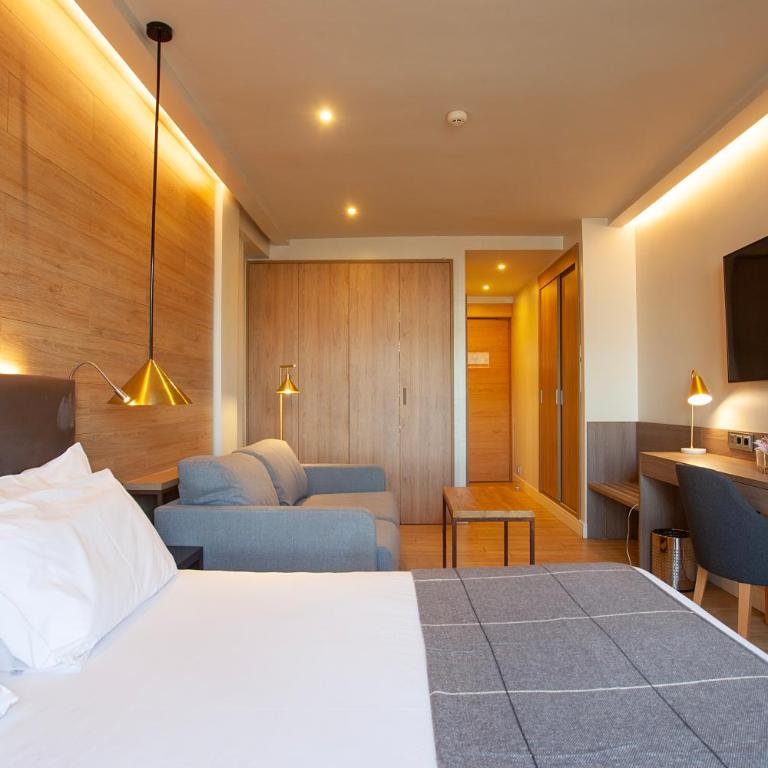 Espahotel Plaza de España - Premium Studio mit Doppelbett - 2