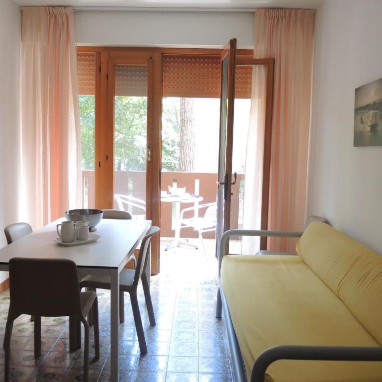 Nice flat with terrace in a great spot - Beahost - Appartement - 2