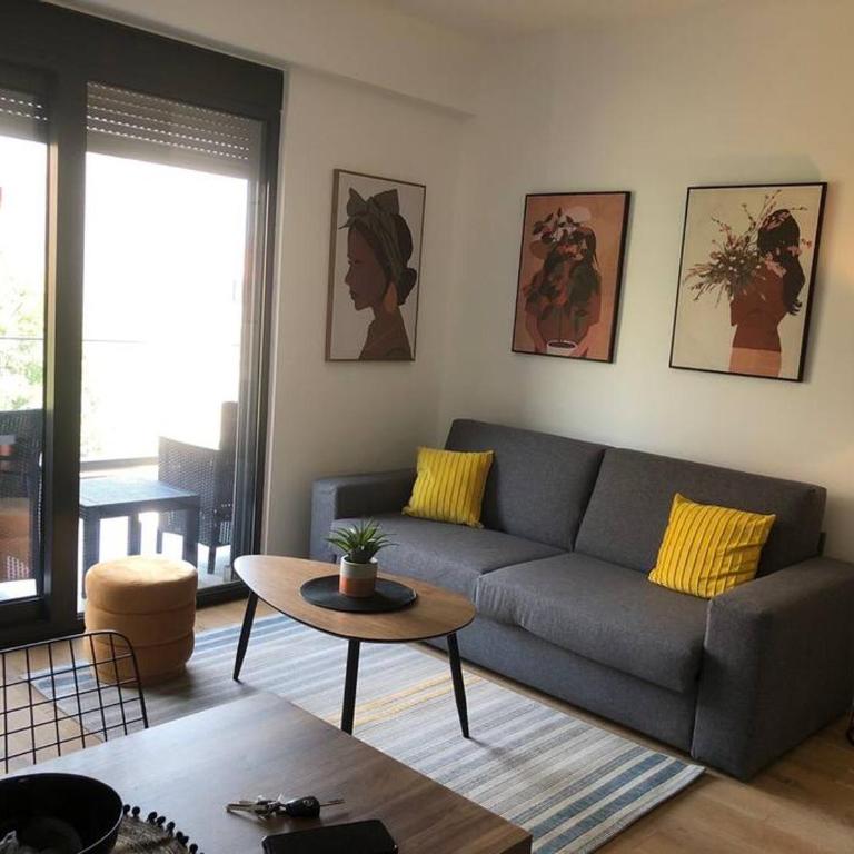 Onebedroom apartment with a pool and jacuzzy - Apartman sa 1 Spavaćom Sobom - 1