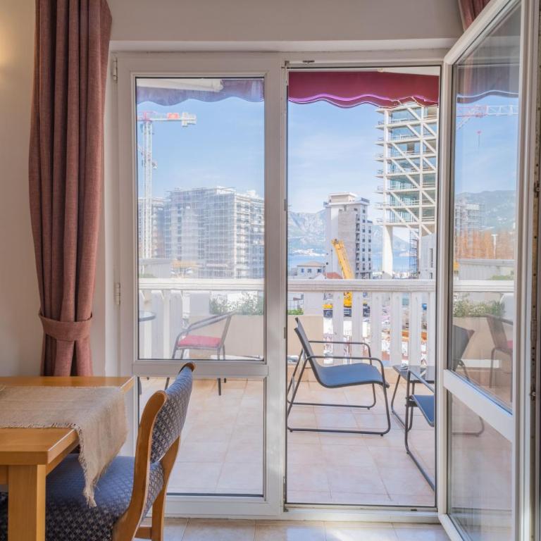 Villa Maxima Budva - Superior Apartman - 11