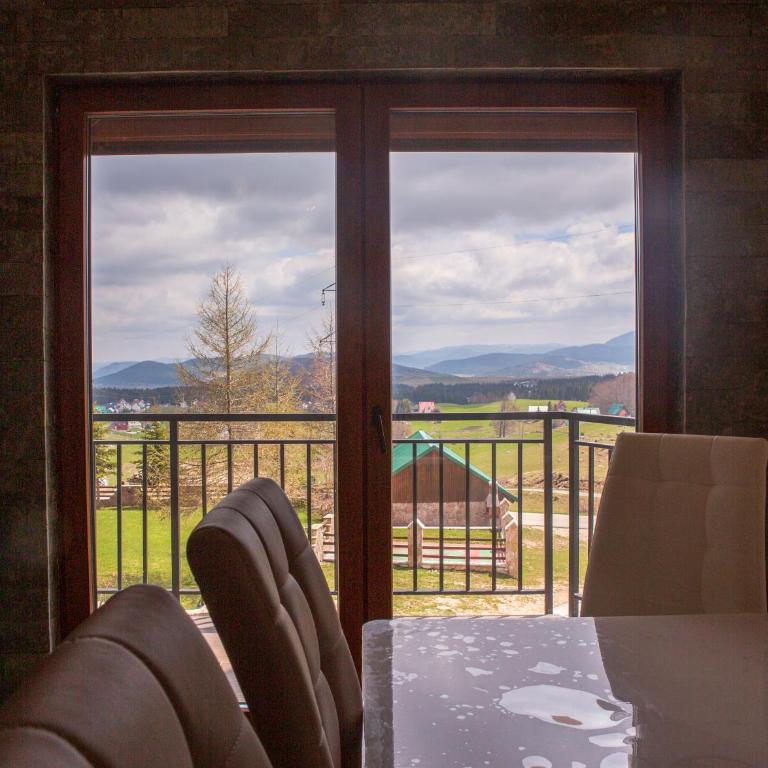 Villa Das Zabljak - Two-Bedroom Apartment - 1
