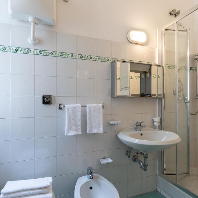 Antica Dimora Sant'Anna - Double or Twin Room with Balcony - 9