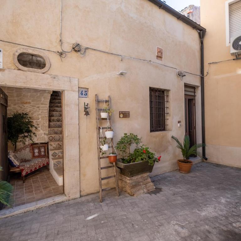 SI-Moutique Le Case degli Avi barocche ,antico abitare in grotta - Appartamento con Balcone - 23
