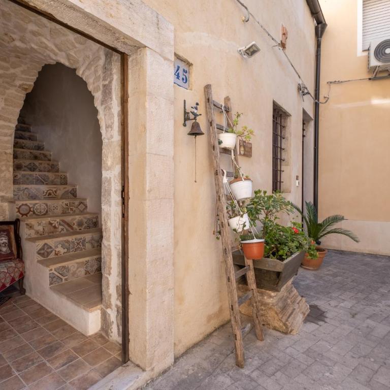 SI-Moutique Le Case degli Avi barocche ,antico abitare in grotta - Appartamento con Balcone - 13