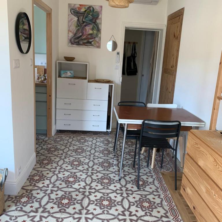 Cocon lumineux & authentique - Palais des Papes - Apartment mit 1 Schlafzimmer - 8