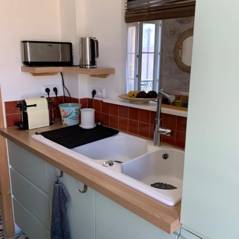 Cocon lumineux & authentique - Palais des Papes - Apartment mit 1 Schlafzimmer - 14