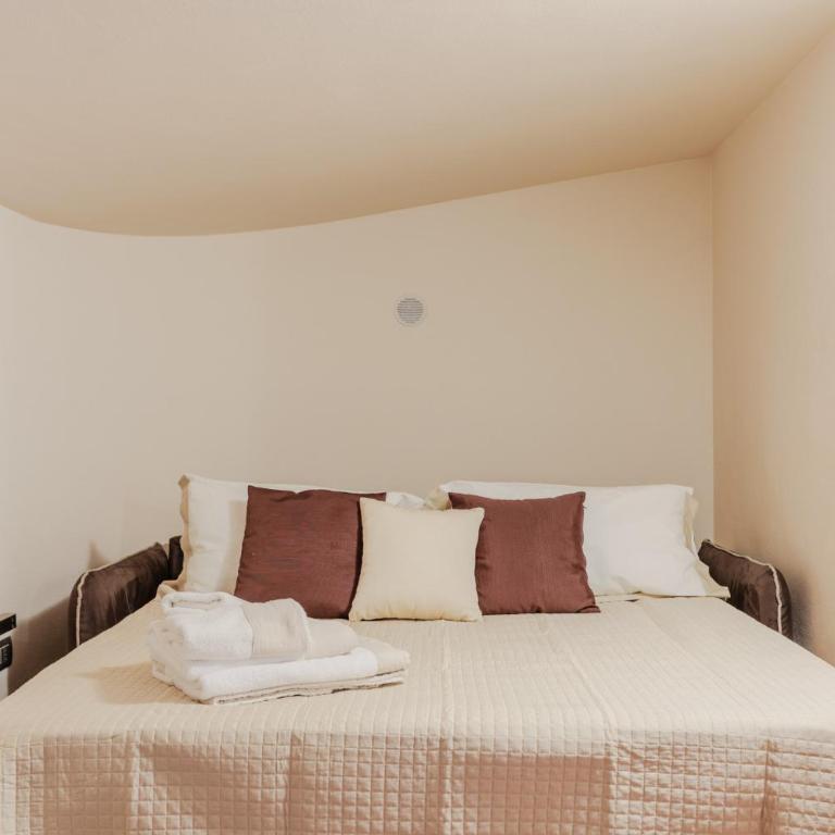 Nonno Giulivo Farmhouse, with Private Pool - Villa Deluxe - 85