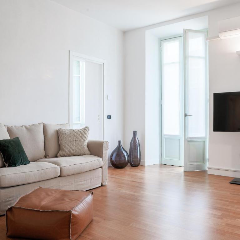 MG Home - by My Home In Como - Two-Bedroom Apartment - 1