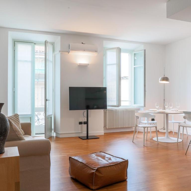 MG Home - by My Home In Como - Two-Bedroom Apartment - 2