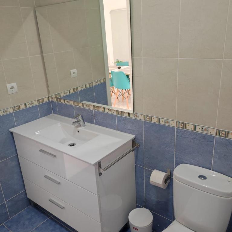 Garu Apartamentos - Two-Bedroom Apartment - 11