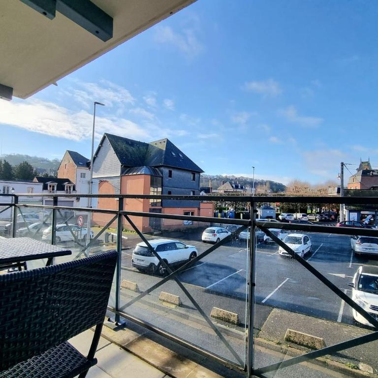 Chez Lou et Dan 4P apartment with balcony elevator and secure parking - Appartement - 13