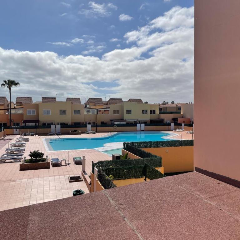 B-Rent Los Delfines Casa Nina - Apartamento con vistas a la piscina - 10