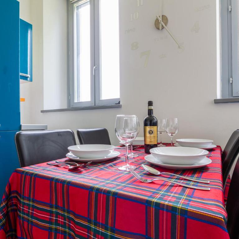 LUX Apartment Milano Metro M2 - Appartamento con 2 Camere da Letto - 11