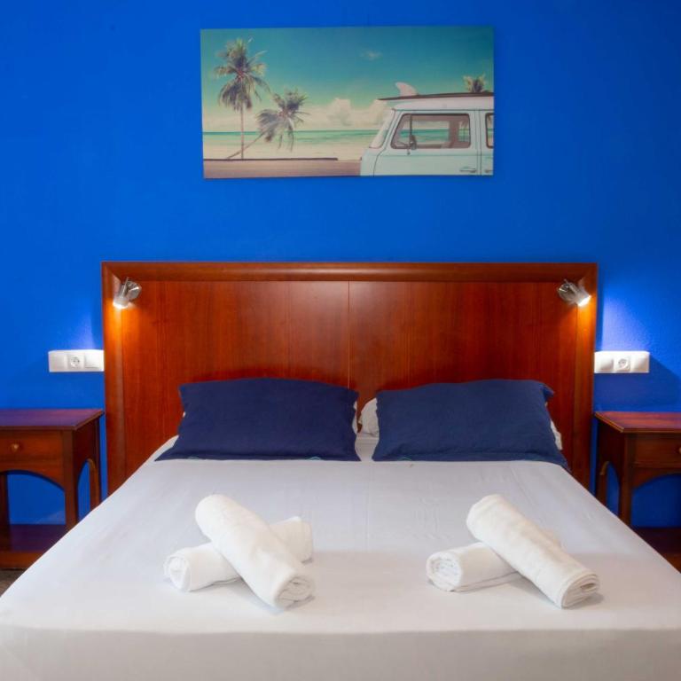 APARTAMENTOS PALASIET - Estudio - 65