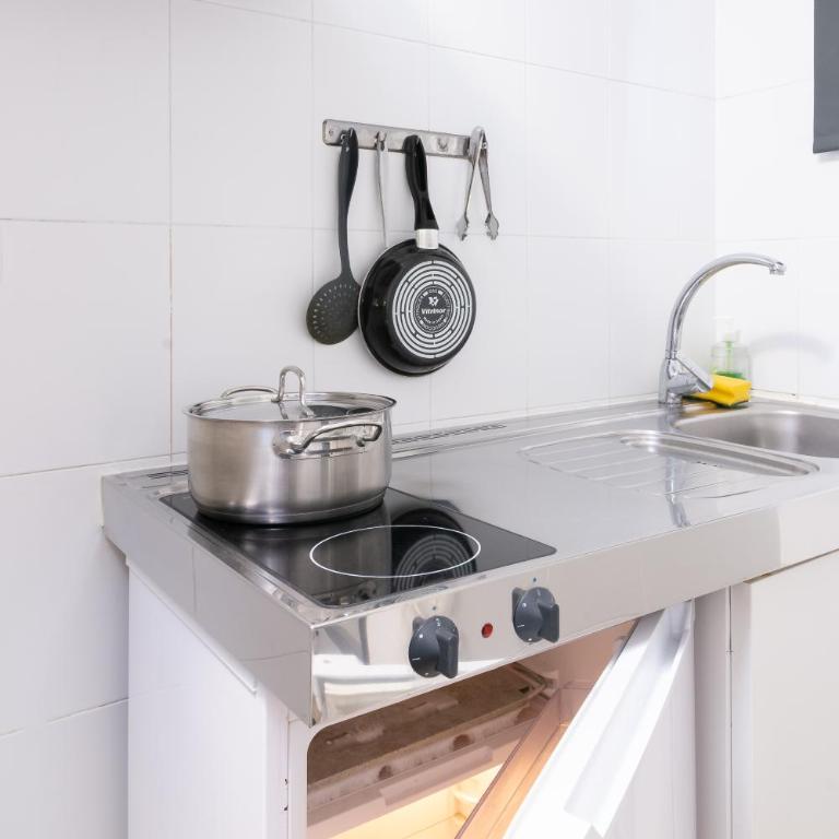 APARTAMENTOS PALASIET - Estudio - 32