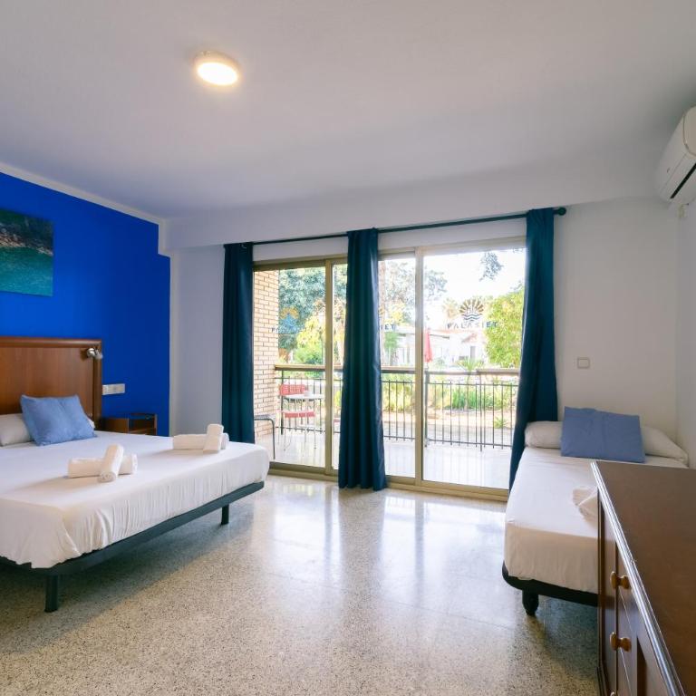 APARTAMENTOS PALASIET - Estudio - 67