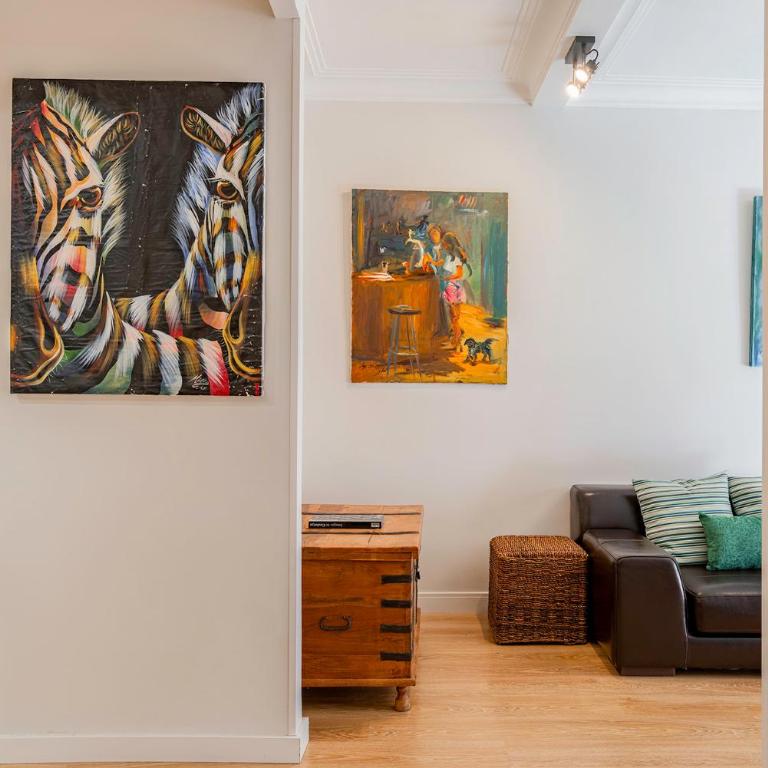 Barcelona Eixample - Three-Bedroom Apartment - Aribau 138 - 1