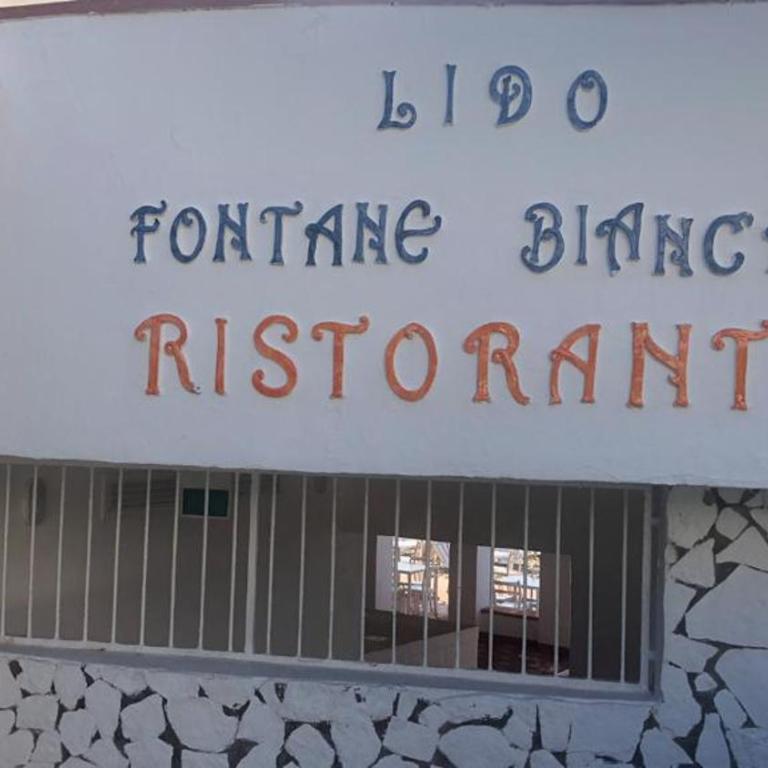 LA PERLA BLU DI FONTANE BIANCHE - Villa con 3 Camere da Letto - 40