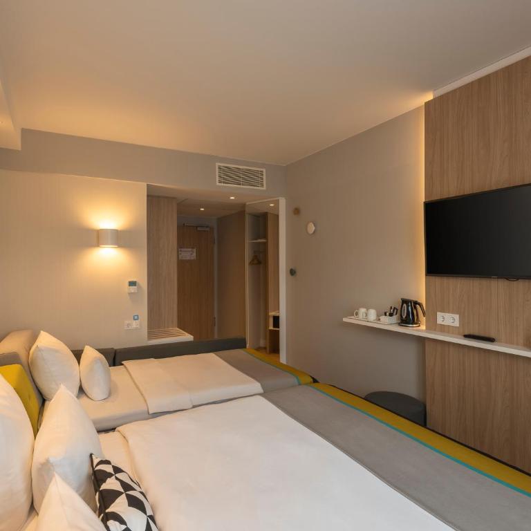 Holiday Inn Express Munich - City East by IHG - Habitación Estándar con cama grande y sofá cama - No fumadores - 5