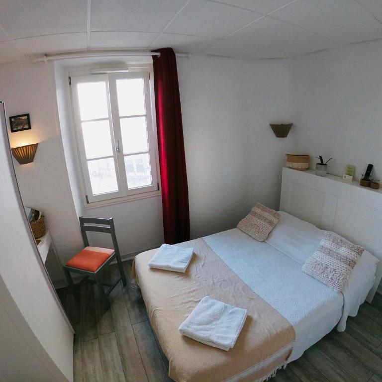 Le Petit Hôtel - Chambre Double - 4