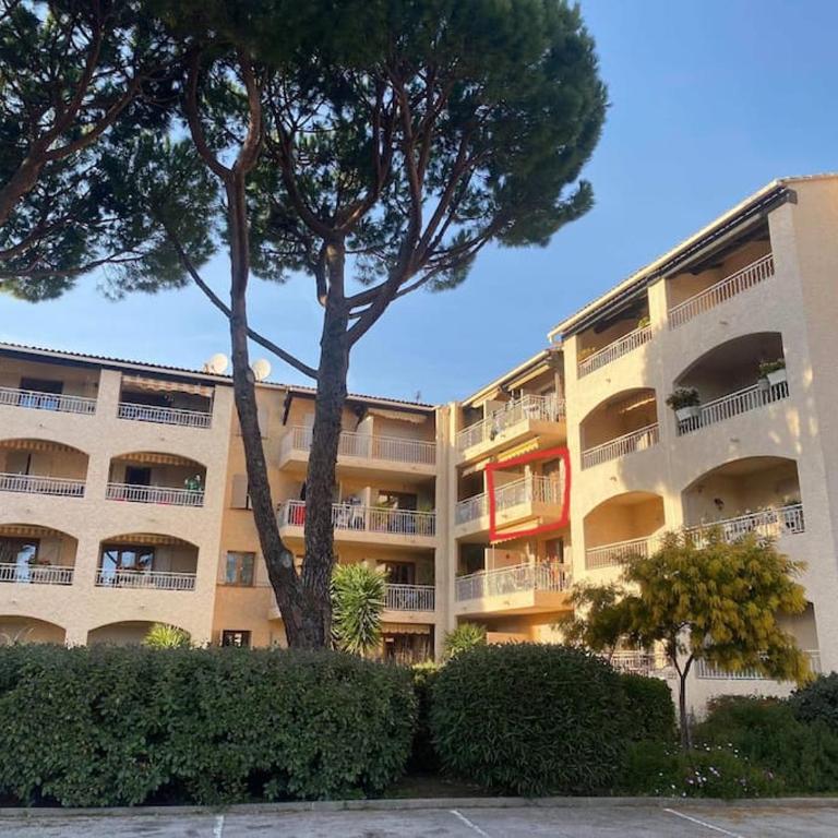 Charmant studio climatisé proche de la mer - Apartment mit 1 Schlafzimmer - 16