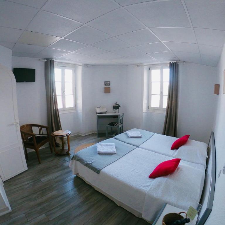 Le Petit Hôtel - Chambre Lits Jumeaux - 2