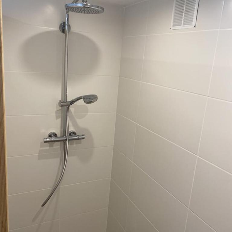 Romantic modern apartment private swimming pool 5 min walk from Begur Centre - One-Bedroom Apartment - 6