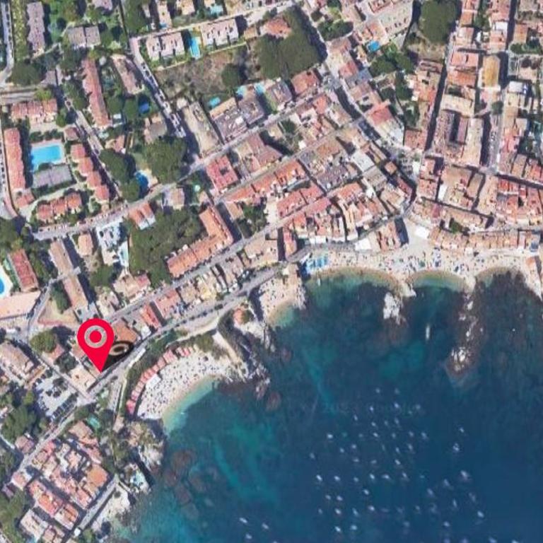 Precioso Apartamento Reformado en 1ra Linea de Mar sin vistas - Apartamento de 2 dormitorios - 16