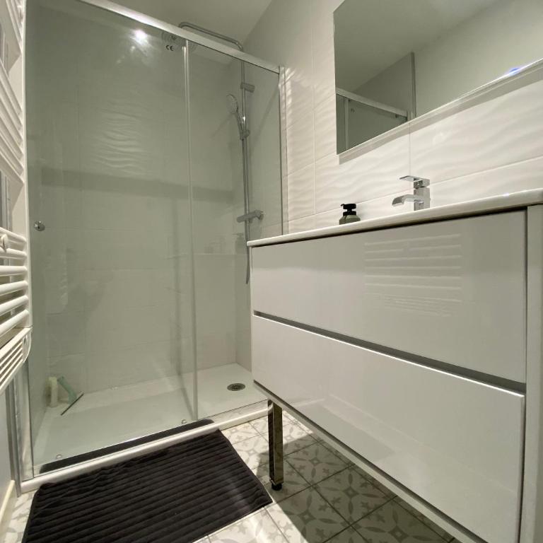 Maison 6 personnes-clim-WIFI-Proche Centre Ville - Casa con 3 Camere da Letto - 21