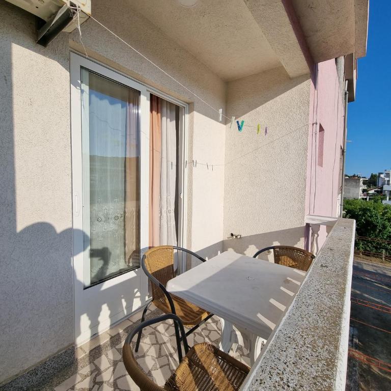 Cobaj Apartments - Studio sa Balkonom - 2