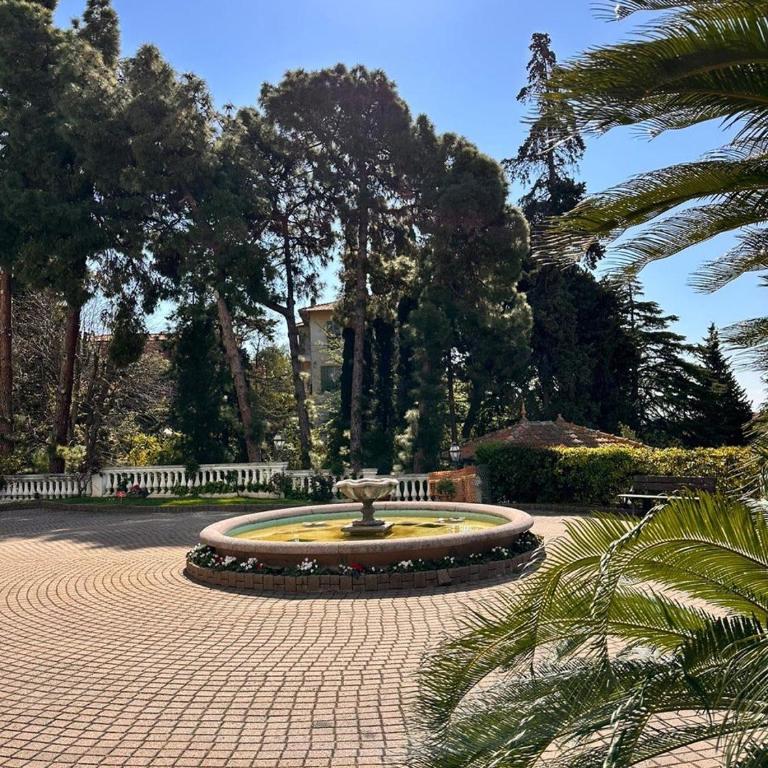 Elegant Sea View Retreat in Historic Villa with Pool - Appartement 2 Chambres - 40