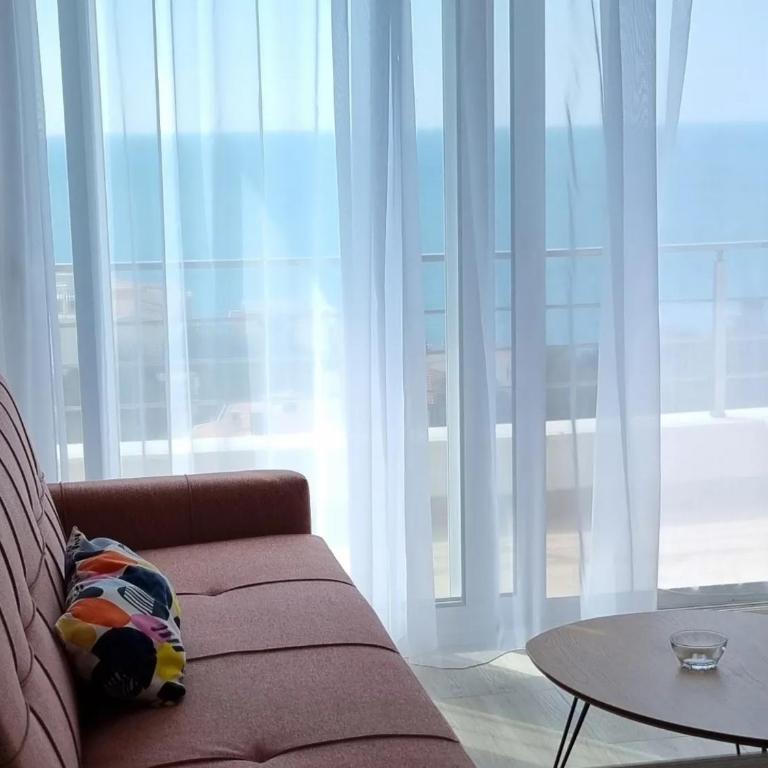 Cold Bay Mansion Luxury Sea View Suites - One-Bedroom Apartment - 20