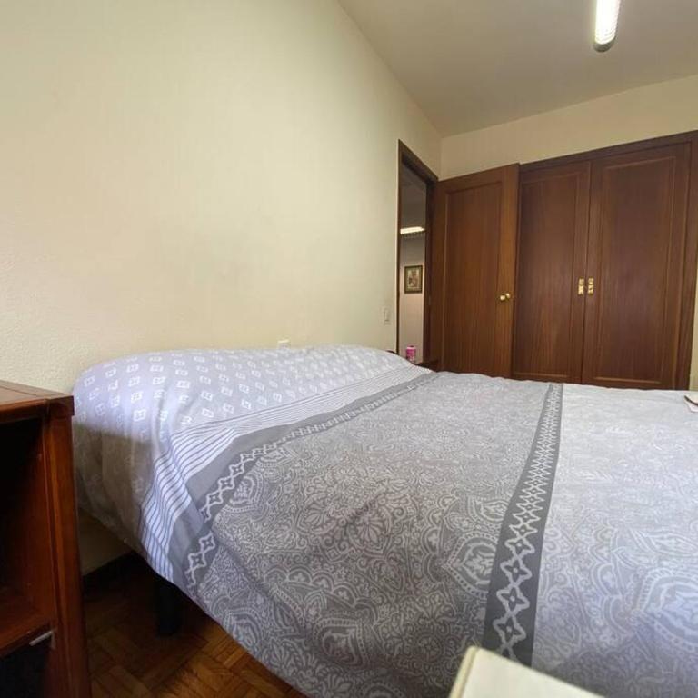 Cómodo apartamento en el centro de Oviedo - Apartamento de 3 dormitorios - 15