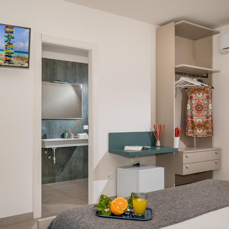 Villa Maria con piscina e vista mare - Camera Deluxe (2 Adulti + 1 Bambino) - 25