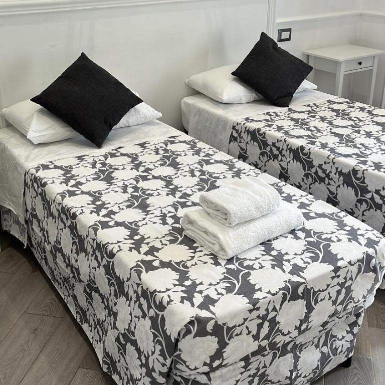 Domus Giordano - Doppelzimmer mit eigenem Bad - 9