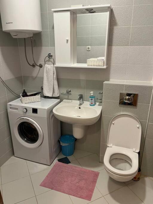 Cozy Montenegro Experience, 50m from the beach - One-Bedroom Apartment - 8