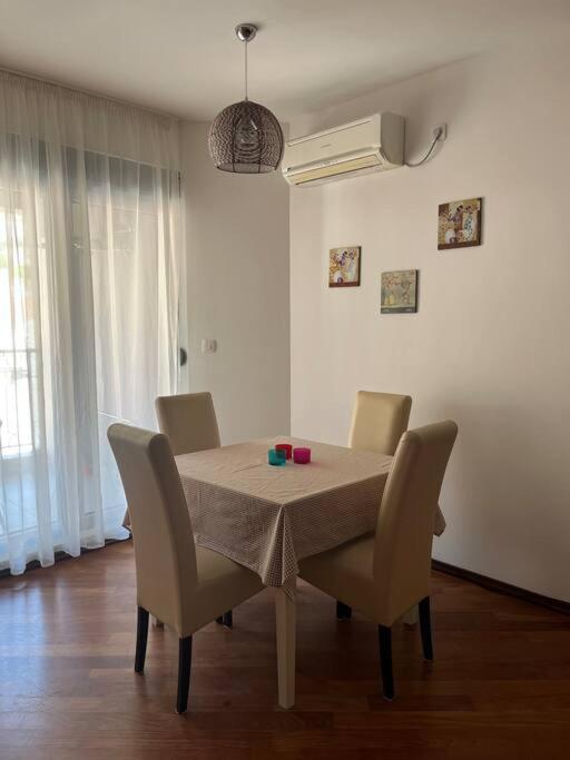 Cozy Montenegro Experience, 50m from the beach - One-Bedroom Apartment - 11