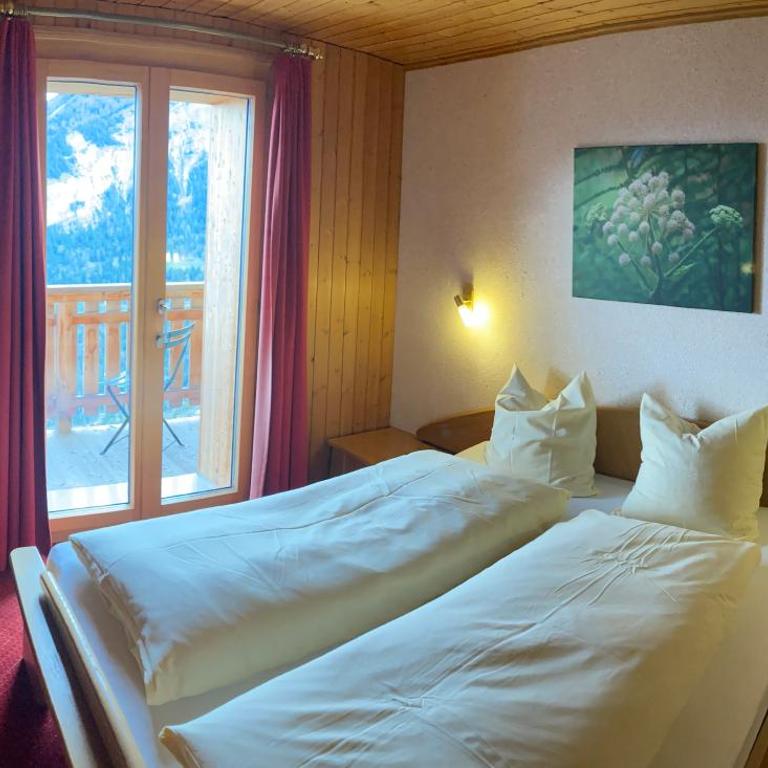 Haus Rhodania - Doppelzimmer mit Balkon - 2