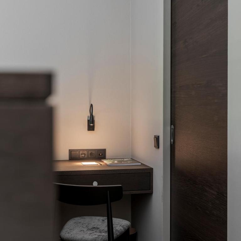 Hotel Magdalener Hof - Camera King con Vasca Idromassaggio - 7