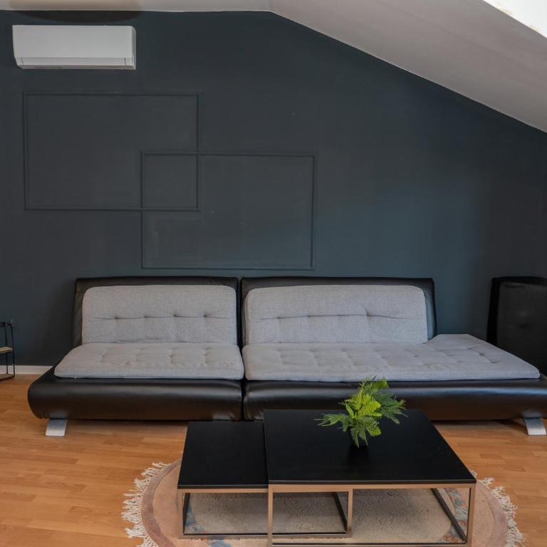 KK Residence Old Town - Two-Bedroom Apartment - 11
