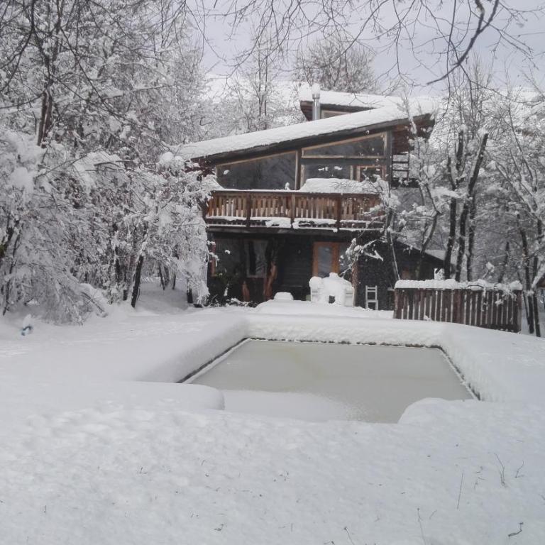 Cabaña Lodge los Coihues VALLE LAS TRANCAS# TERMAS DE CHILLAN#NEVADOS DE CHILLAN - Chalet de 2 dormitorios - 1