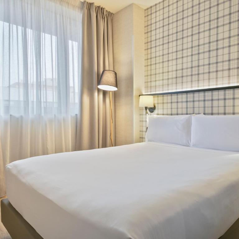 Acta CITY47 - Small Double Room - 4