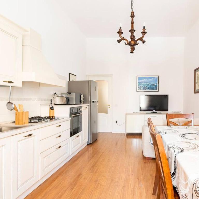 Appartamento in centro Alghero (Casa Gilbert) - Appartamento con 3 Camere da Letto - 1