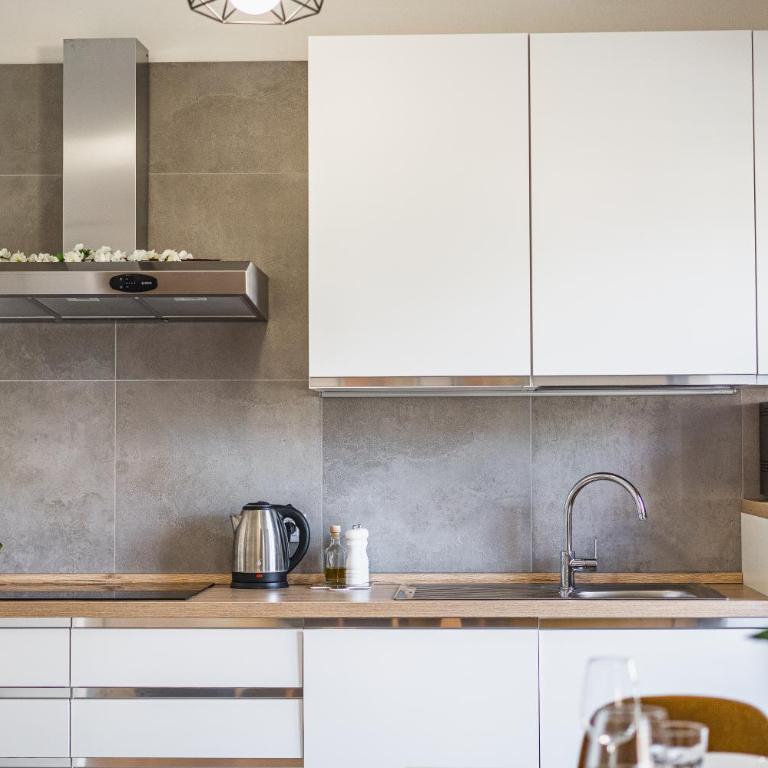 Outdooredo Garda Apartment - Appartamento con 3 Camere da Letto - 74