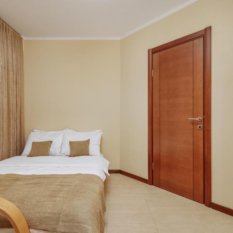 Nada's Ap with Pool and Sea View - Three-Bedroom Apartment - 17