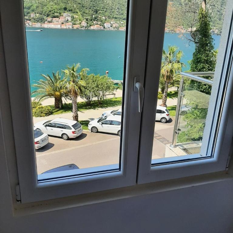 Luxury flat with amazing view INES - Two-Bedroom Apartment - 9