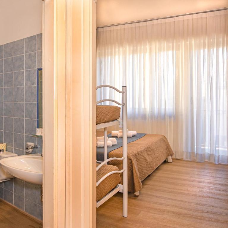 Hotel Stella D'Italia - Camera Quadrupla Standard - 4