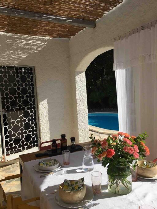 Villa climatisée, vue mer et colline avec piscine - Villa - 9