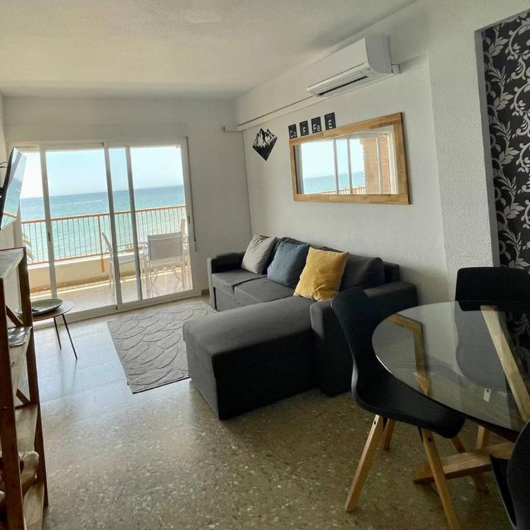 Sunflower residence first line by the sea - Apartamento de 3 dormitorios - 48